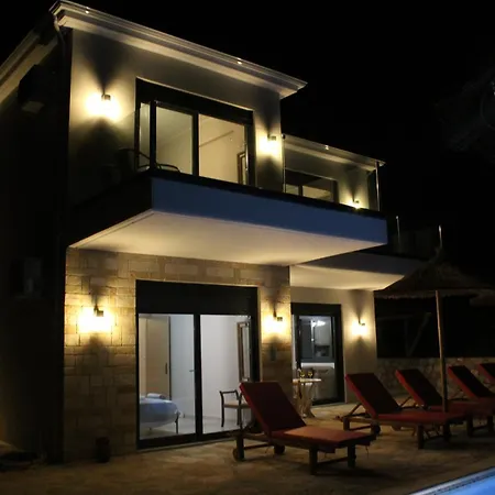 Maura-lefkada *