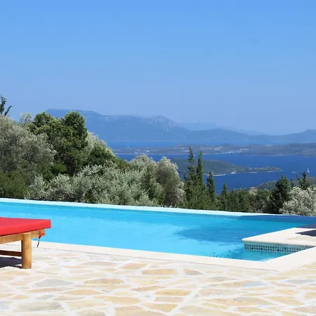 Maura-lefkada *