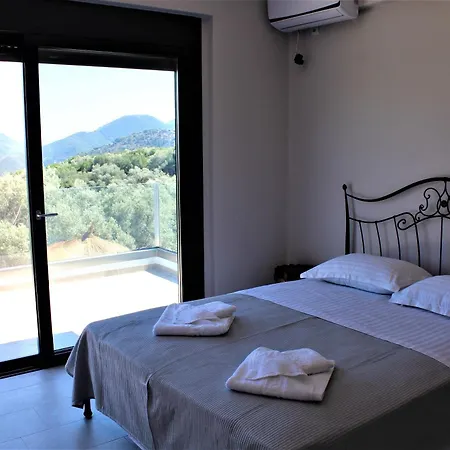 Maura-lefkada *